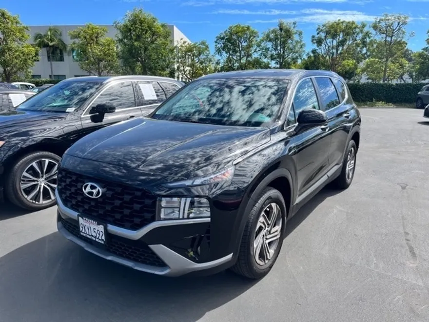 2023 Hyundai Santa Fe SE photo 1