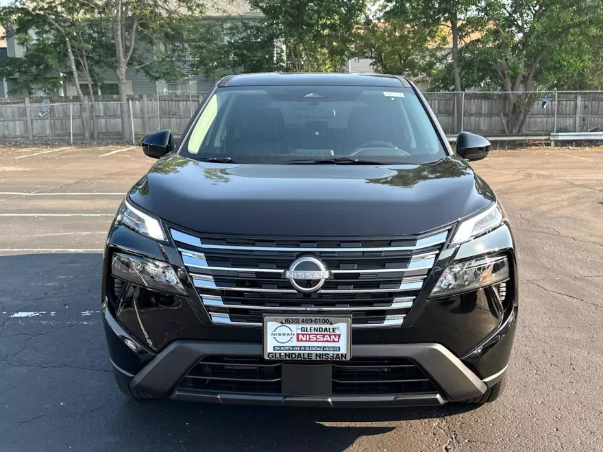 2026 Nissan Rogue SV photo 1
