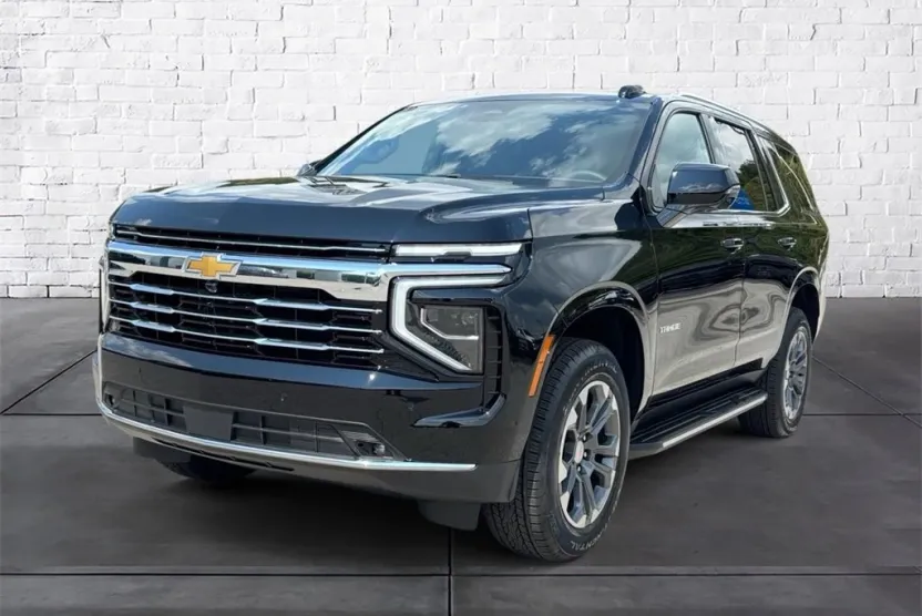 2025 Chevrolet Tahoe LT photo 1