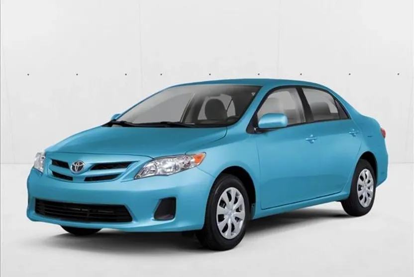 2012 Toyota Corolla LE photo 1