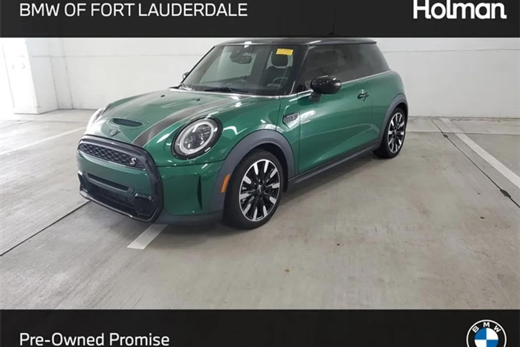2023 Mini Cooper Hardtop S photo 1