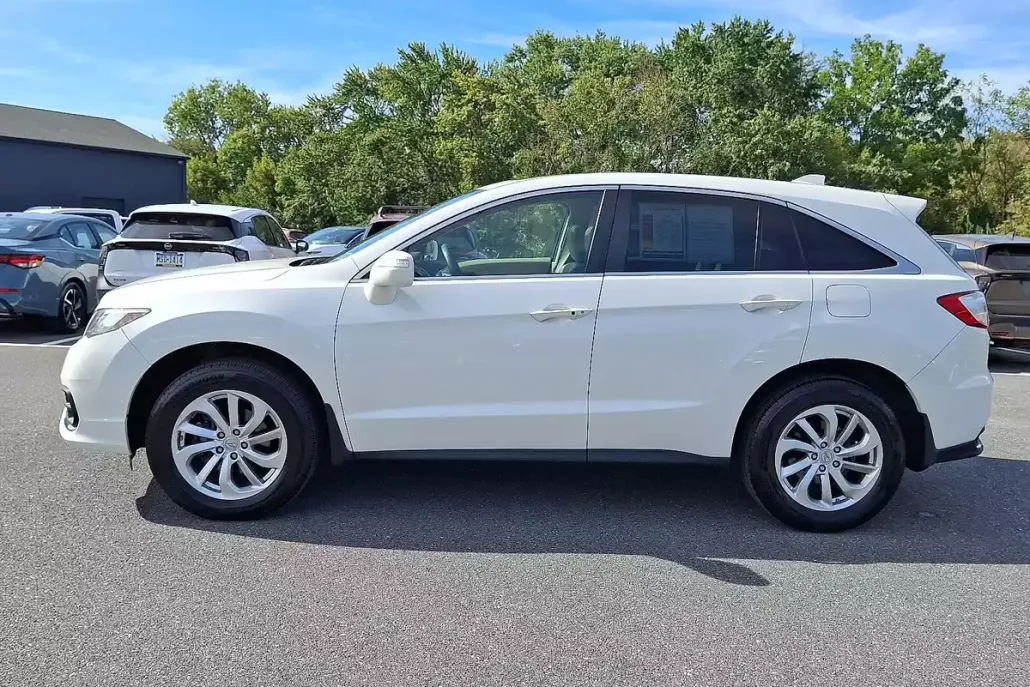 2017 Acura RDX Technology photo 1