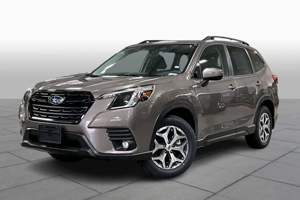 2024 Subaru Forester Premium photo 1