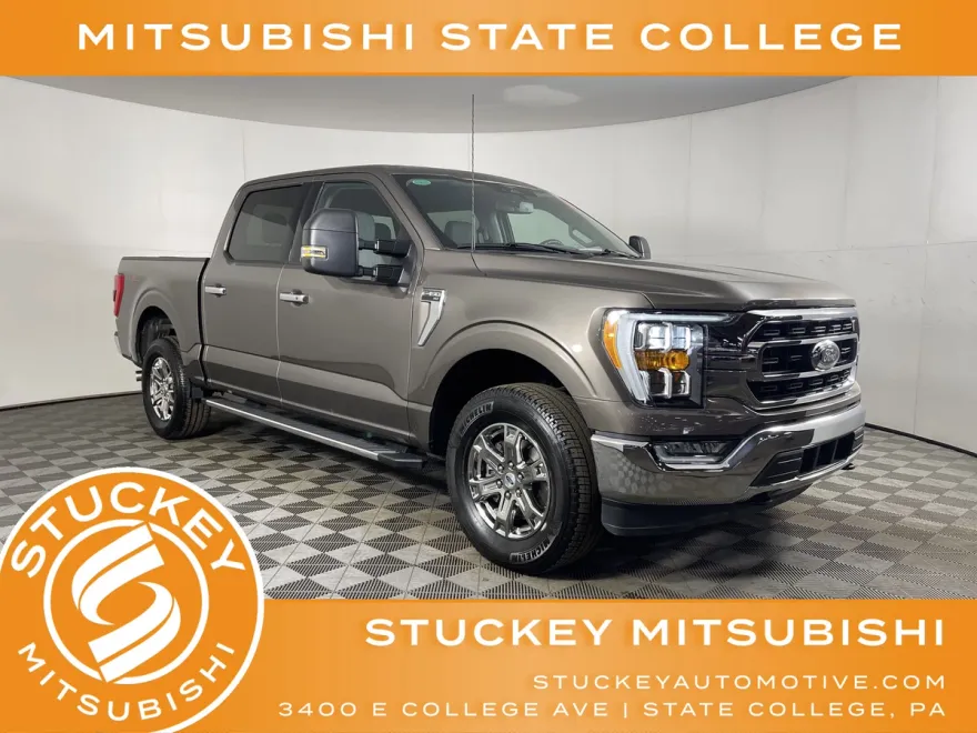 2023 Ford F-150 XLT photo 1