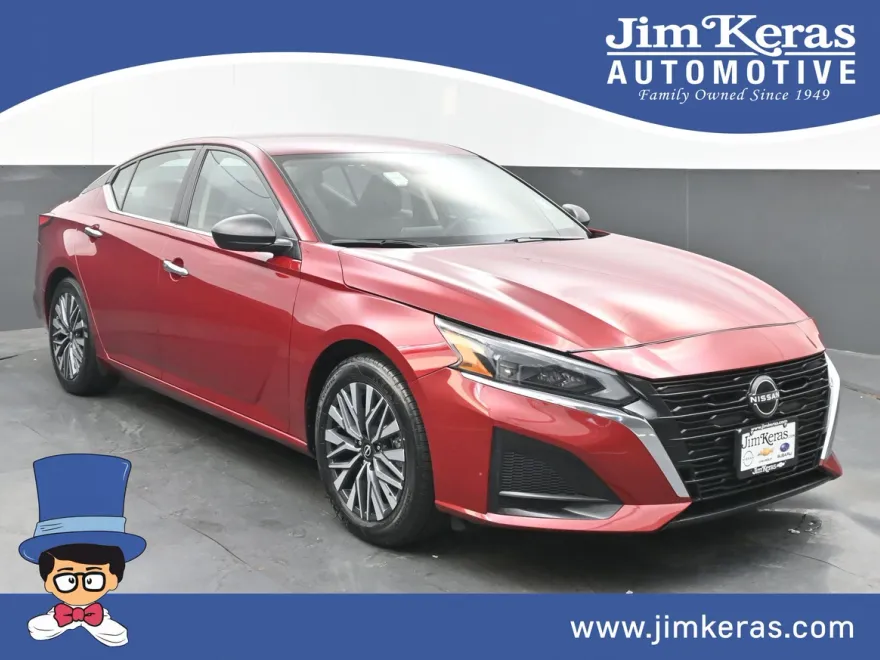 2024 Nissan Altima 2.5 SV photo 1