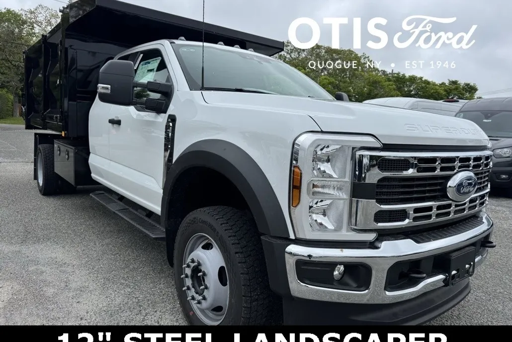 2025 Ford F-550 XL photo 1