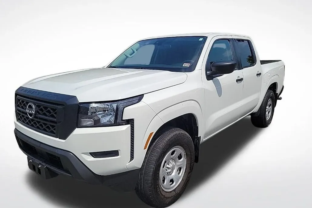 2023 Nissan Frontier Crew Cab S photo 1