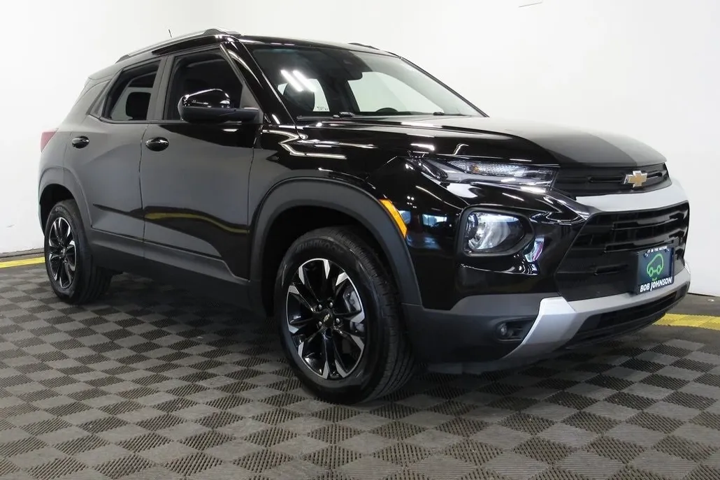 2022 Chevrolet Trailblazer LT photo 1