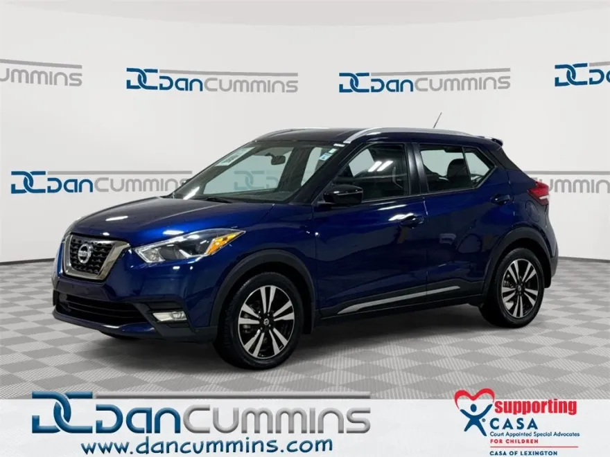 2019 Nissan Kicks SR photo 1