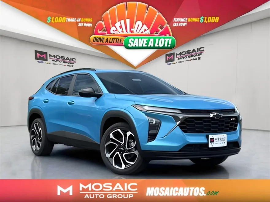 2025 Chevrolet Trax LT photo 1