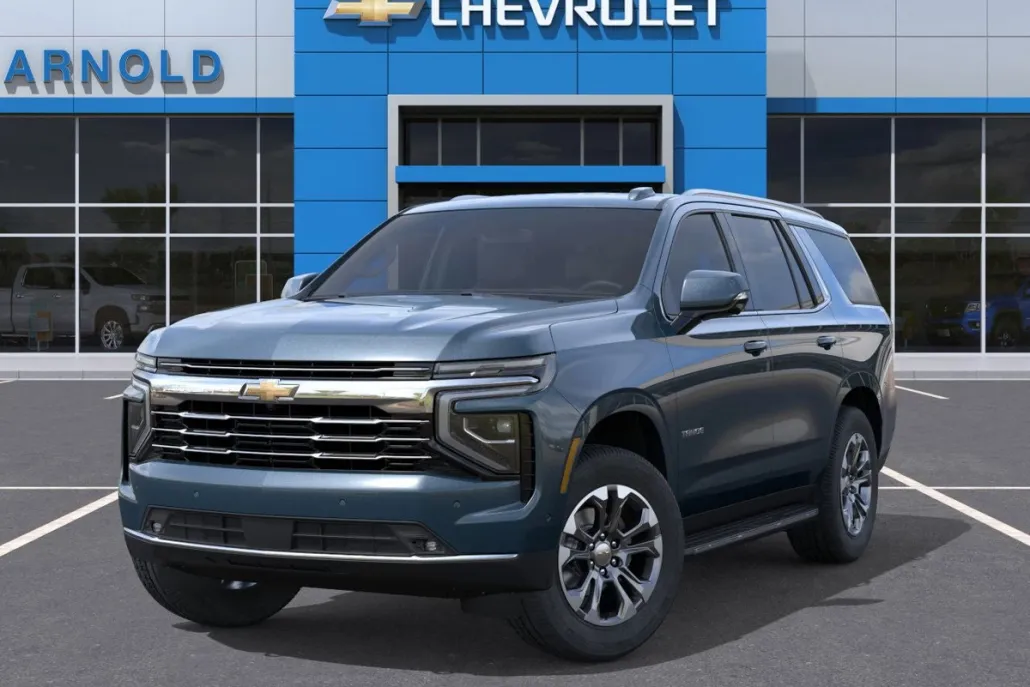 2025 Chevrolet Tahoe LT photo 1