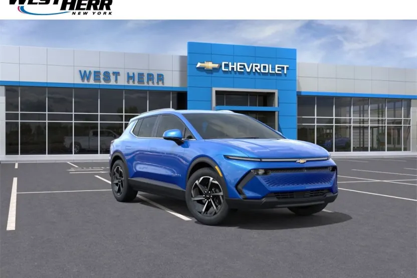 2026 Chevrolet Equinox EV 1LT photo 1