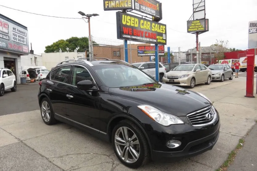 2011 Infiniti EX35 Journey photo 1