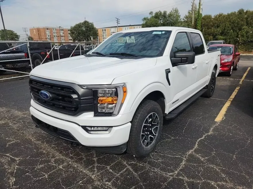 2023 Ford F-150 XLT photo 1