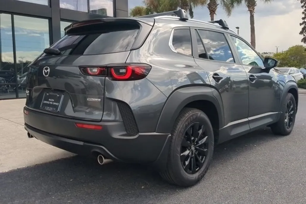 2025 Mazda CX-50 2.5 S Premium photo 1