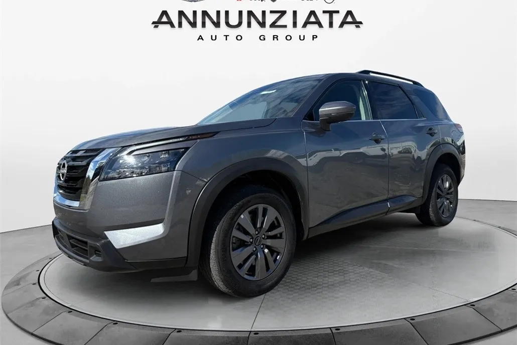 2025 Nissan Pathfinder SV photo 1