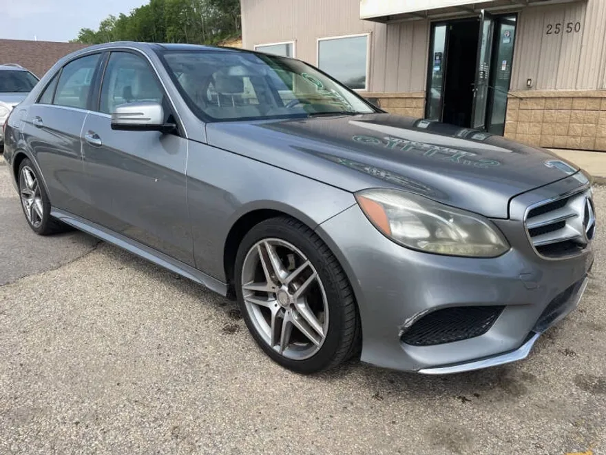 2014 Mercedes Benz E 350 Sport photo 1