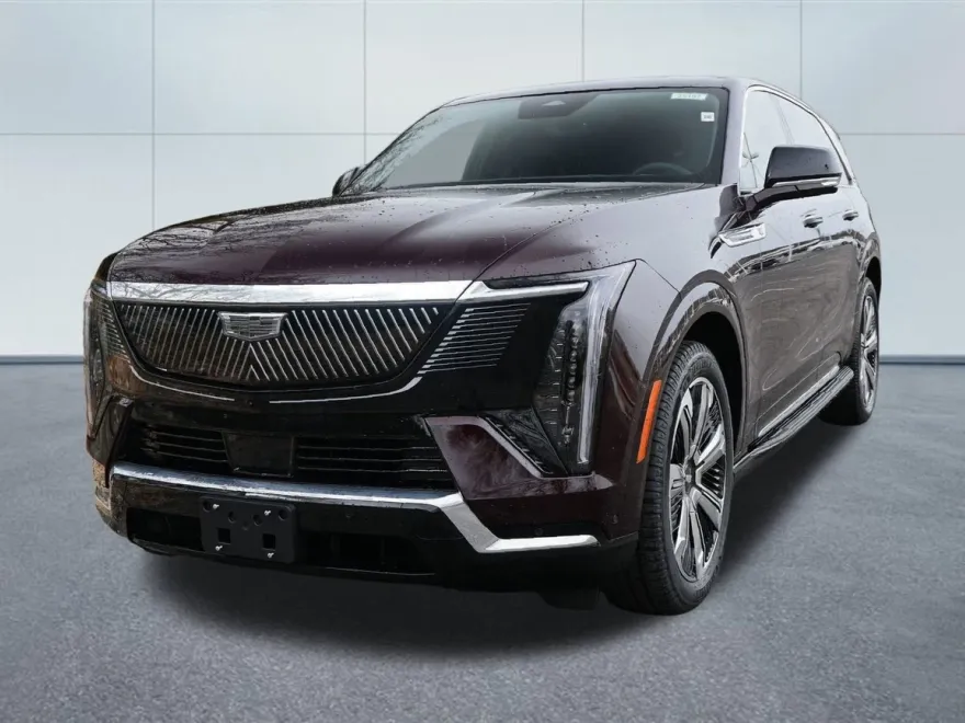 2025 Cadillac Escalade IQ Luxury photo 1