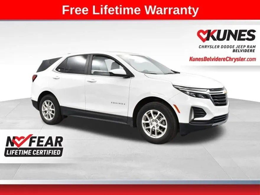 2024 Chevrolet Equinox LT photo 1