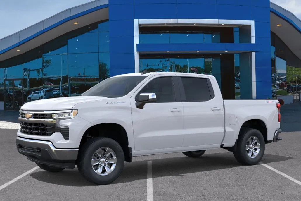 2026 Chevrolet Silverado 1500 LT photo 1