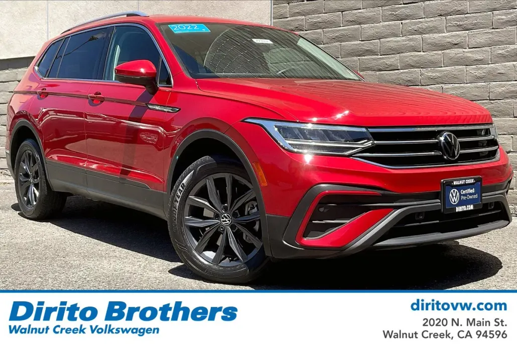 2022 Volkswagen Tiguan SE photo 1