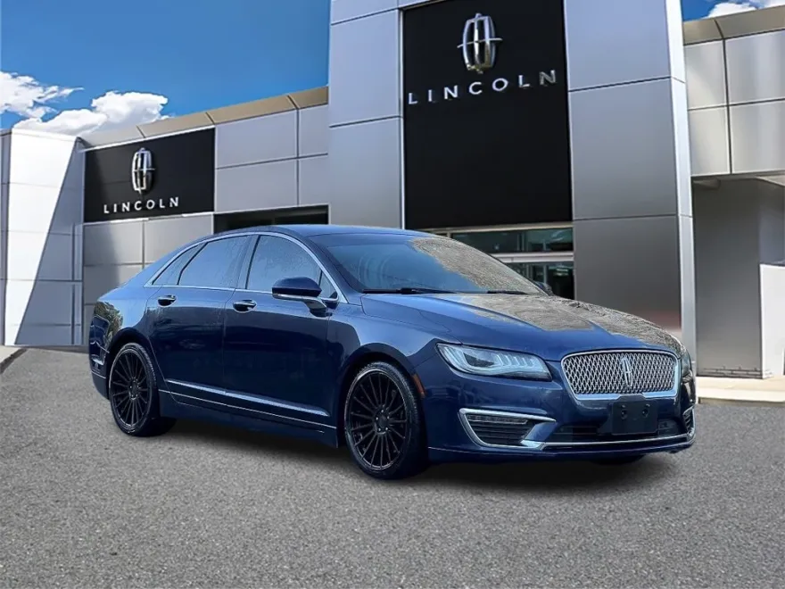 2017 Lincoln MKZ Reserve photo 1