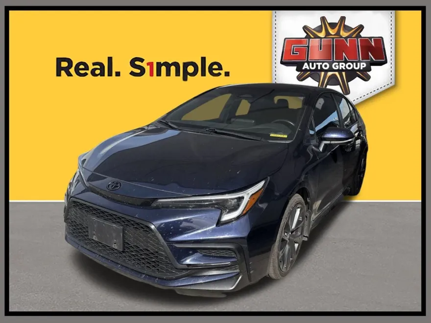 2023 Toyota Corolla SE photo 1