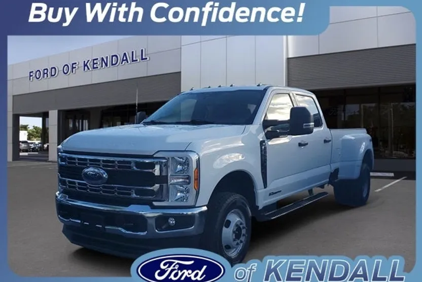 2024 Ford F-350 photo 1