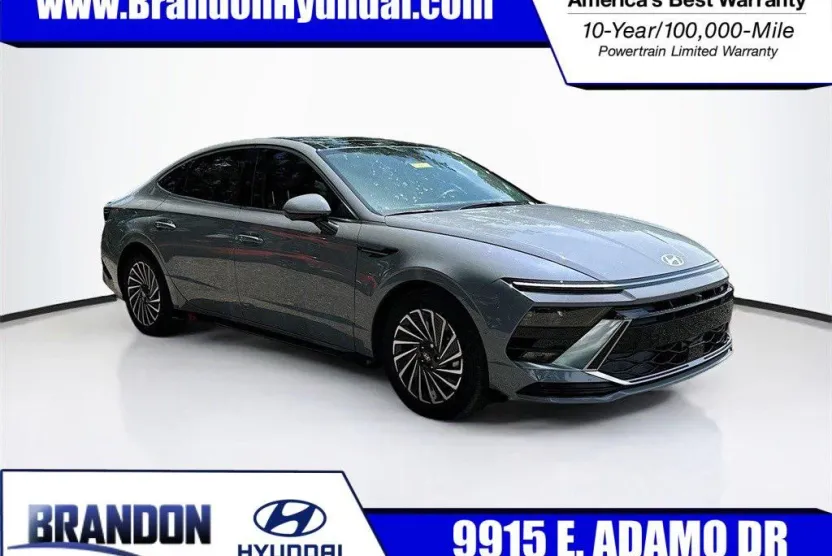 2025 Hyundai Sonata Hybrid Limited photo 1