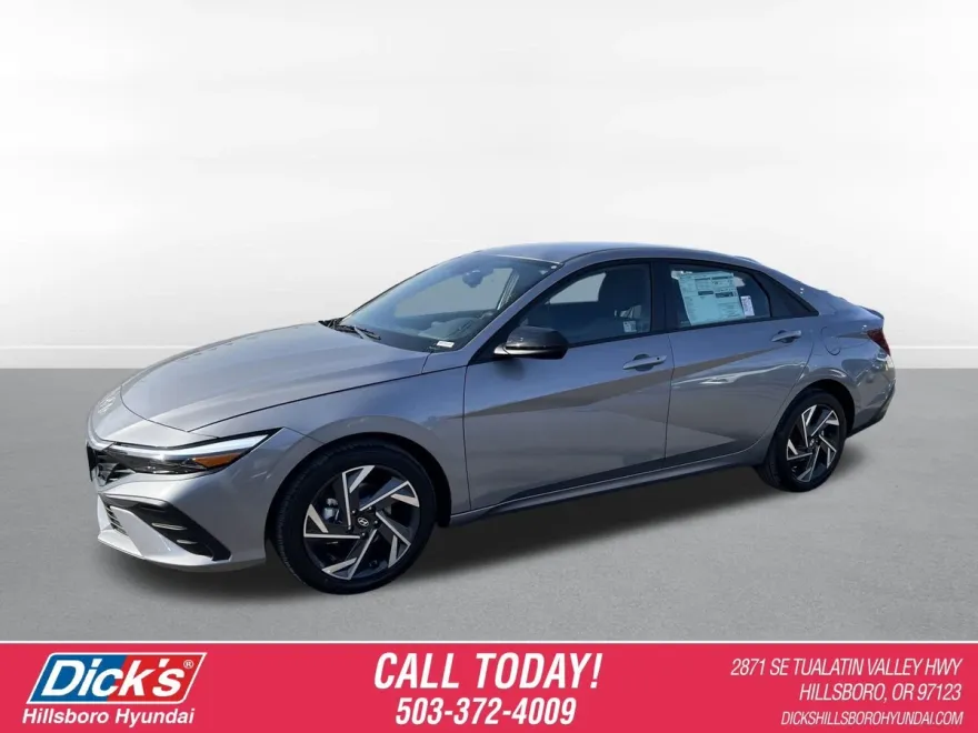 2025 Hyundai Elantra SEL Sport photo 1