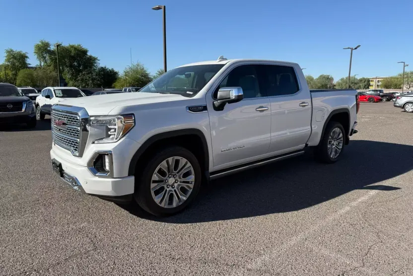 2022 Gmc Sierra 1500 Limited Denali photo 1