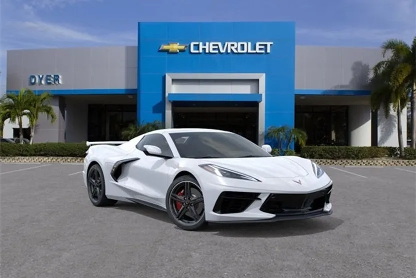 2025 Chevrolet Corvette Stingray 2LT photo 1
