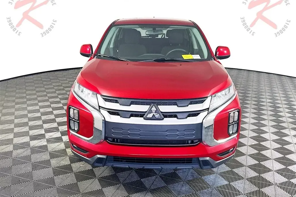 2020 Mitsubishi Outlander Sport ES photo 1