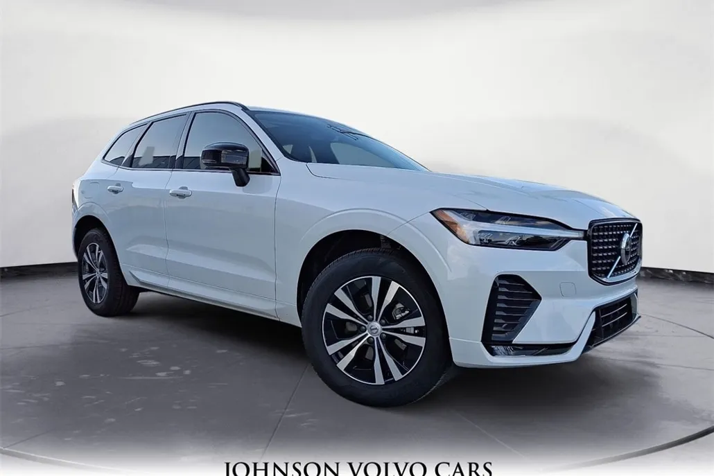 2025 Volvo XC60 B5 Core photo 1