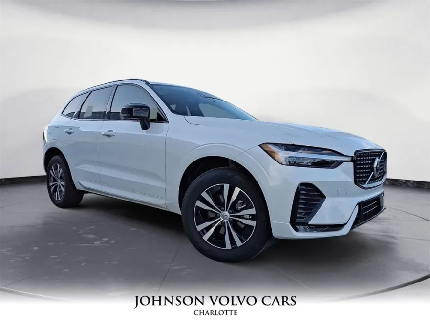 2025 Volvo XC60 B5 Core photo 1
