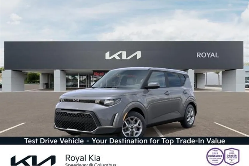 2025 Kia Soul LX photo 1