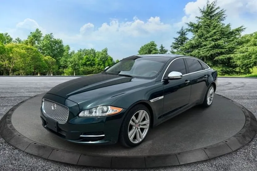2014 Jaguar XJ XJL Portfolio photo 1