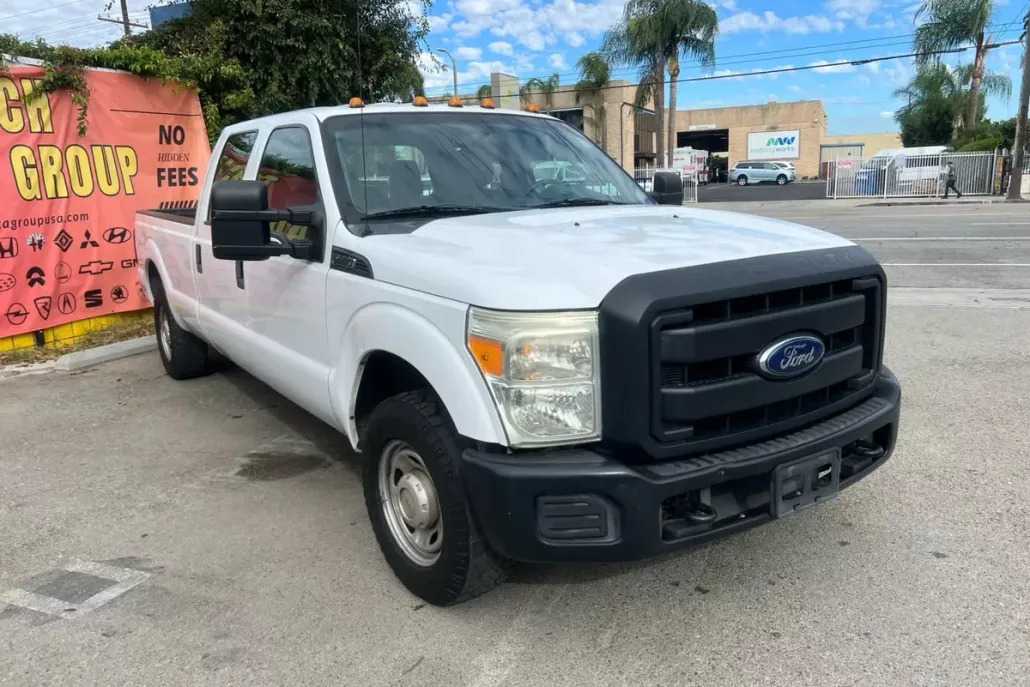 2015 Ford F-350 photo 1