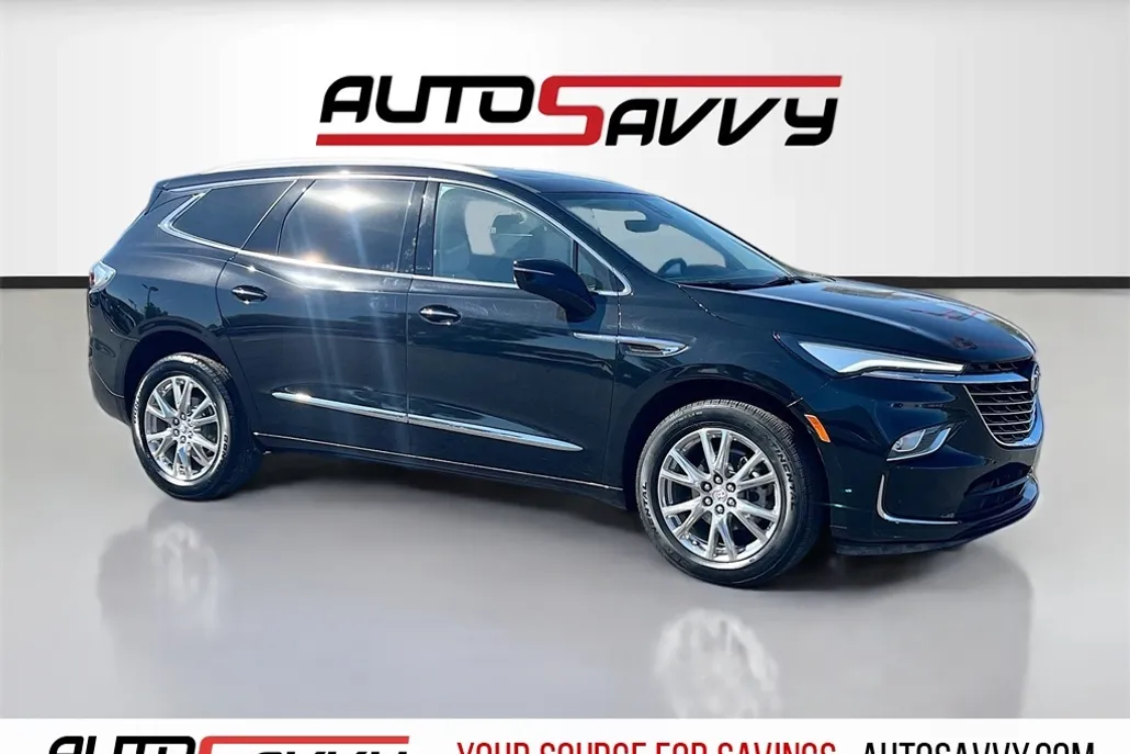 2023 Buick Enclave Premium photo 1