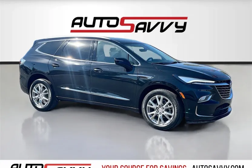 2023 Buick Enclave Premium photo 1