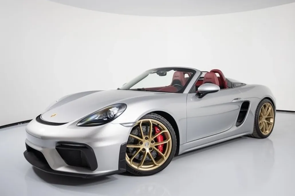 2022 Porsche Boxster Spyder photo 1