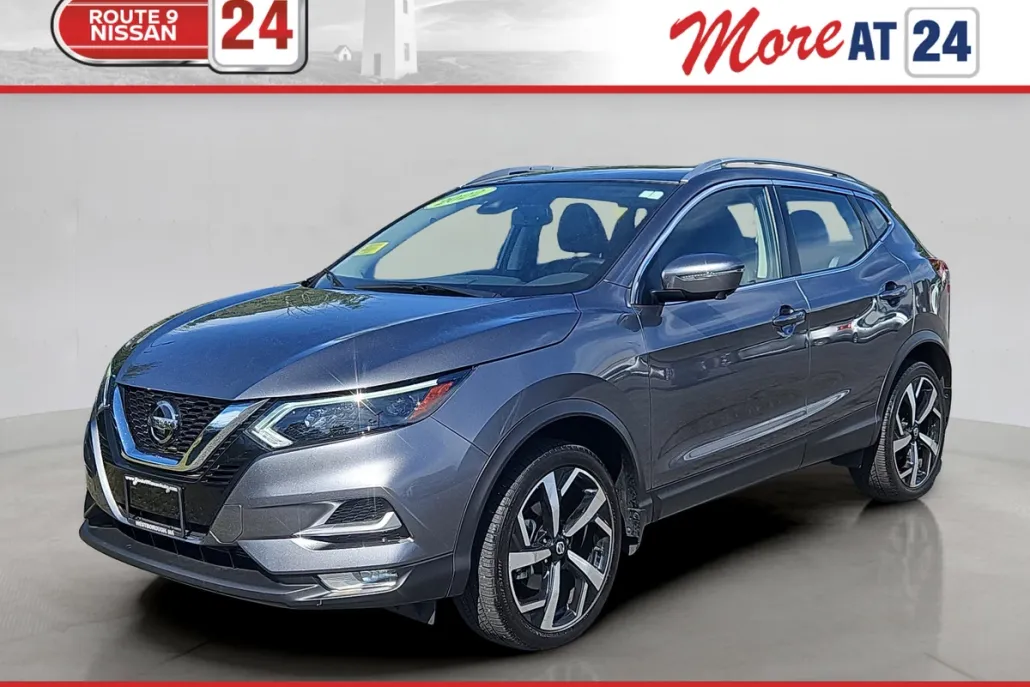 2022 Nissan Rogue Sport SL photo 1