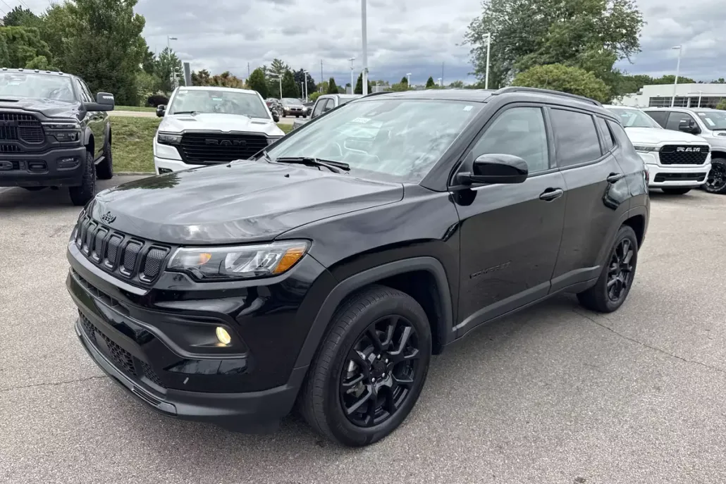 2022 Jeep Compass Altitude photo 1