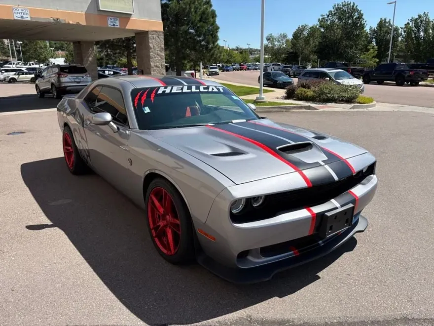 2015 Dodge Challenger SRT8 Hellcat photo 1