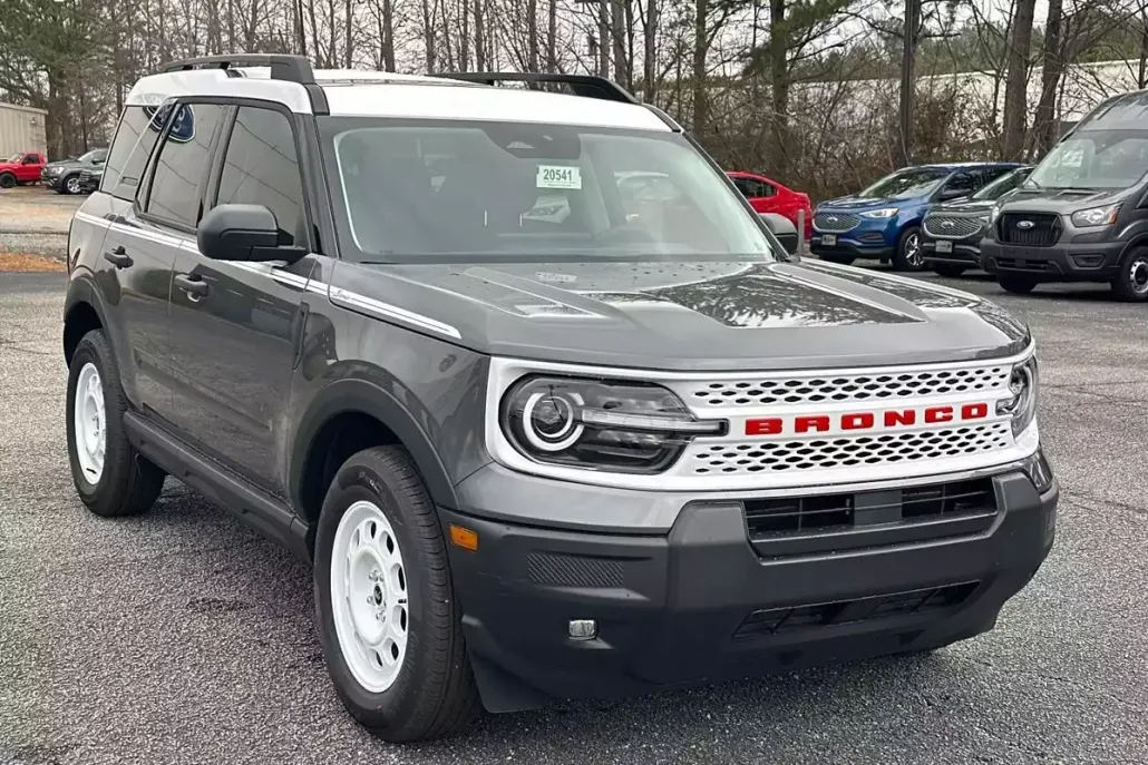 2025 Ford Bronco Sport Heritage photo 1
