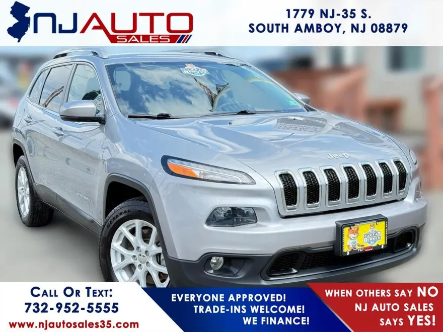 2017 Jeep Cherokee Latitude photo 1