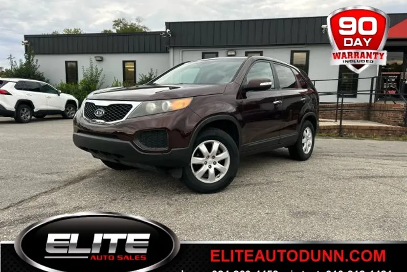 2011 Kia Sorento LX photo 1