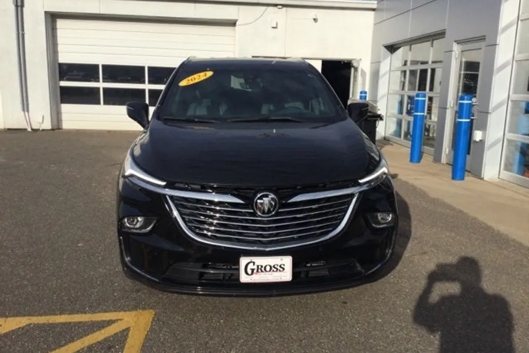 2024 Buick Enclave Premium photo 1