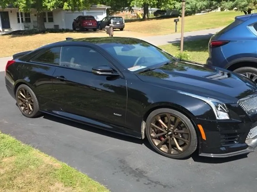 2017 Cadillac ATS V Base photo 1