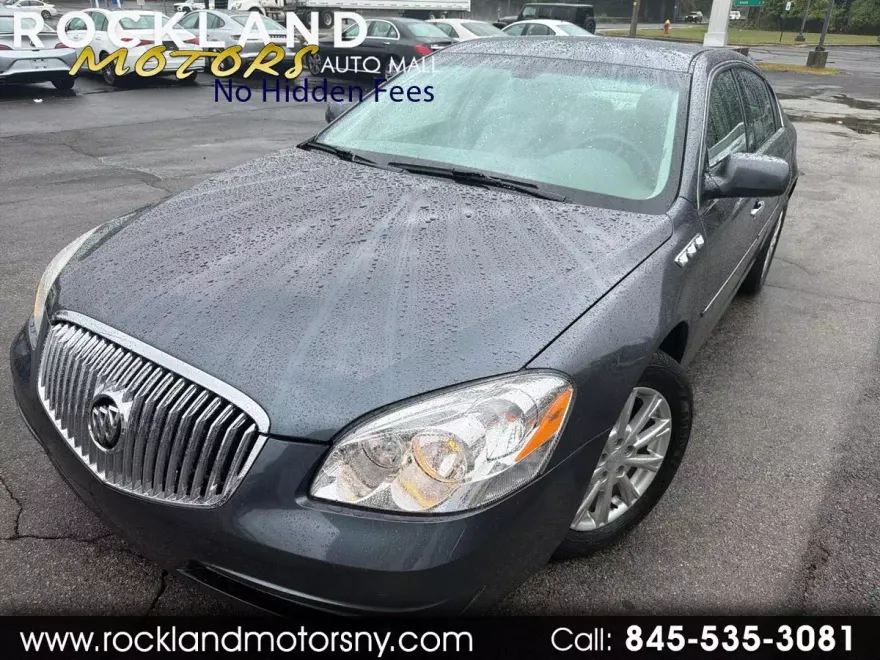 2011 Buick Lucerne CXL photo 1